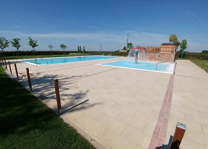 Strozza Gospodarstwo agroturystyczne Voghenza